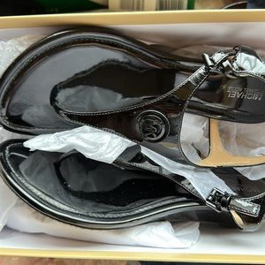 Michael kors Ramona sandals patent leather black size 9